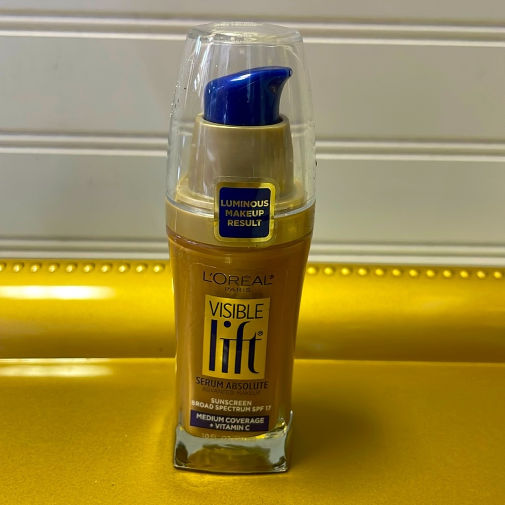 L'oreal Visible Lift Serum Absolute Buff Beige#149 -1 oz Bottle.